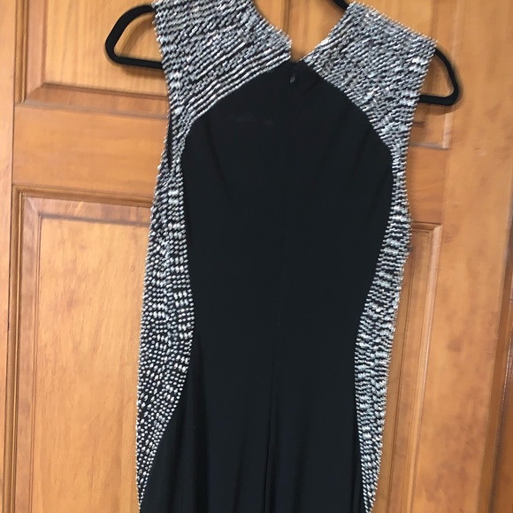 Black dress with silver rhinestones size 6 - Picture 5 of 5